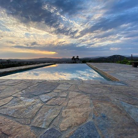 Suites Nativo - Beautiful Vineyard & Valley View Вальє-де-Гуадалупе Екстер'єр фото